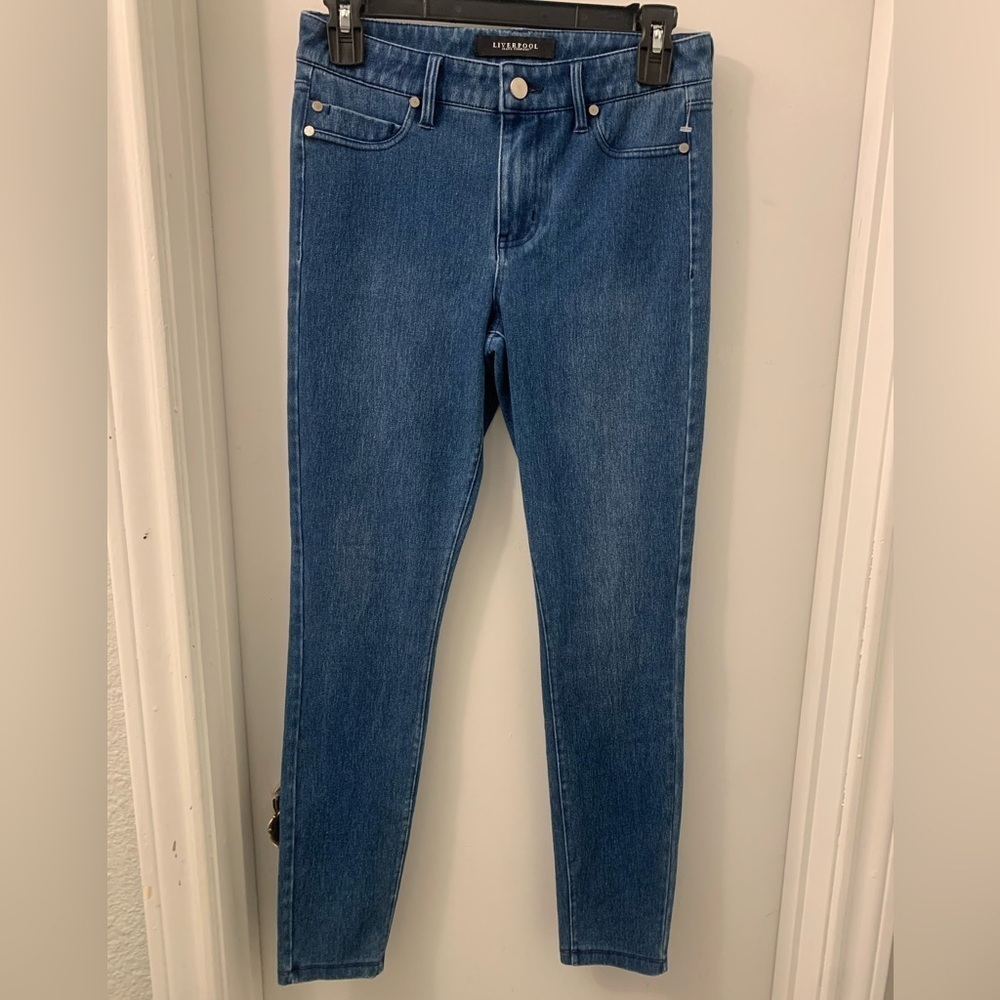 NWOT Liverpool Jean Company dark wash skinny jeans